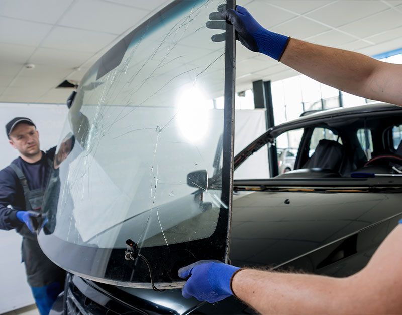 Windshield installation service in Arizona